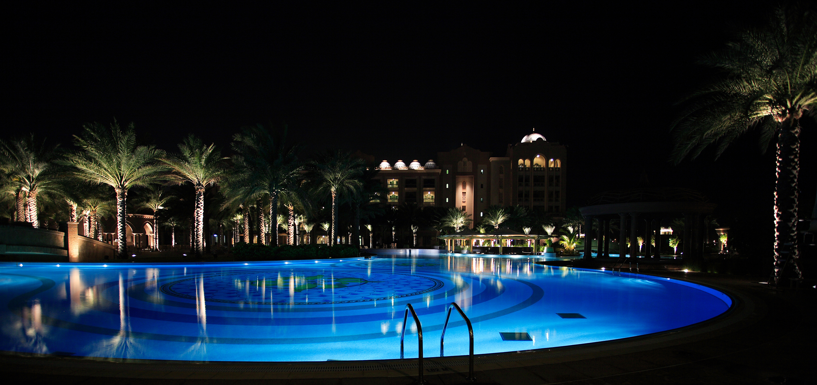 Emirates Night Pool